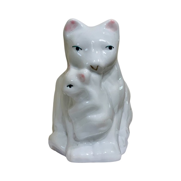 Mama Cat Holding Baby Kitten Planter Figurine, Ceramic, Vintage - (1950's) - Picture 2 of 10